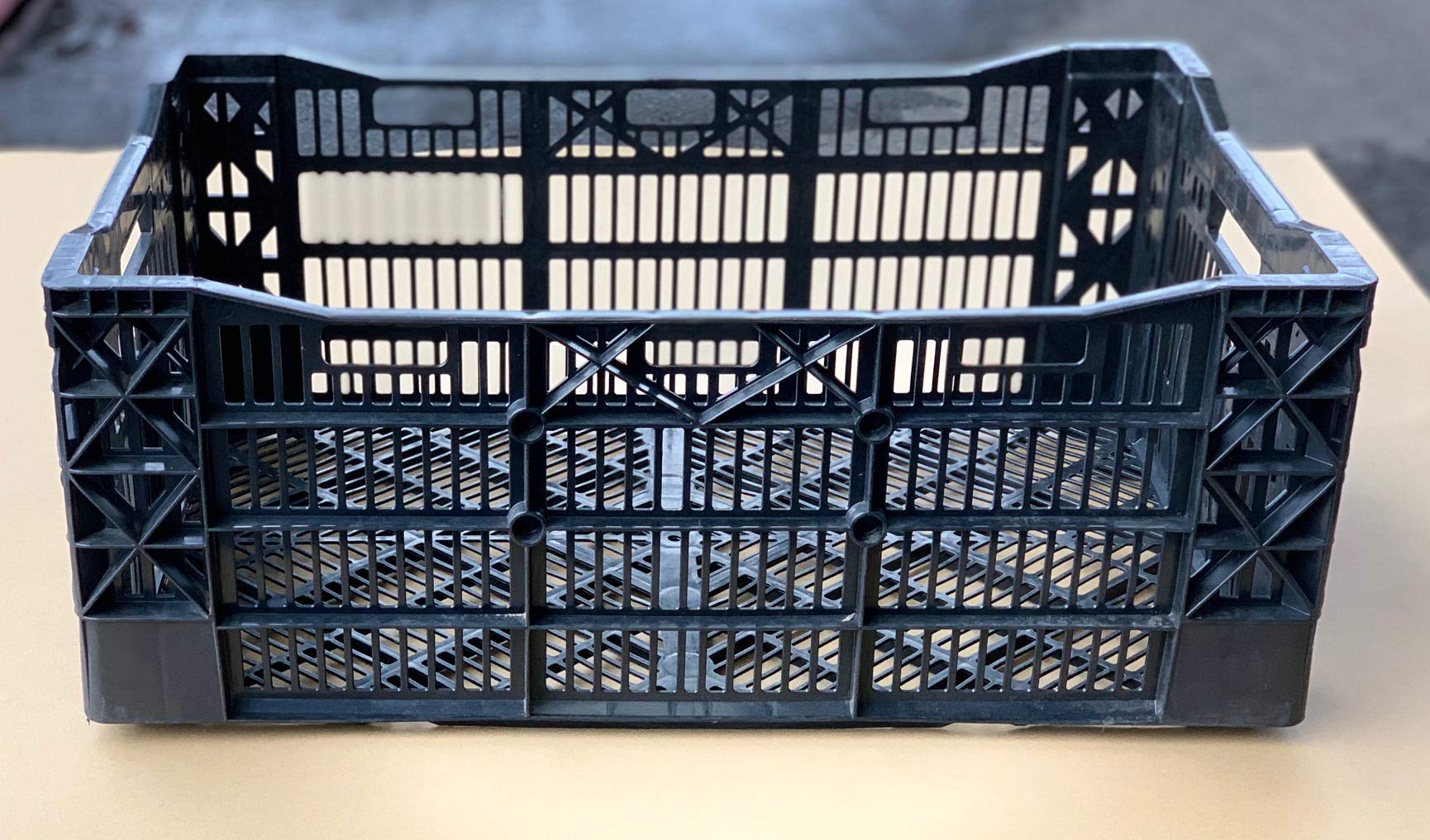 中古 採集コンテナ 黒色 平底12個 長方形 W520×D365×H305 中古 採集コンテナ 黒色 平底12個 長方形 W520×D365×H305 中古